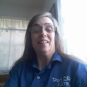 Meet your Posher, Michele